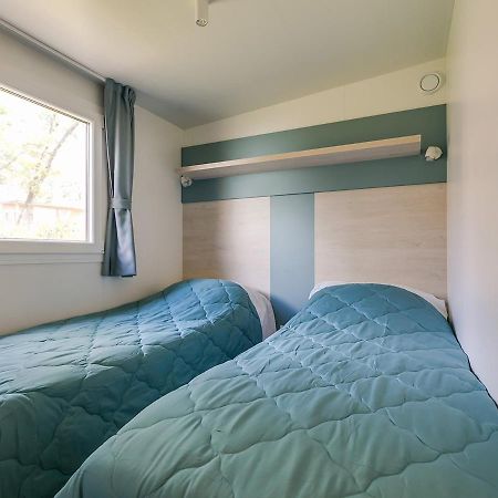Adriamar Mobile Homes In Camping Park Umag Bagian luar foto