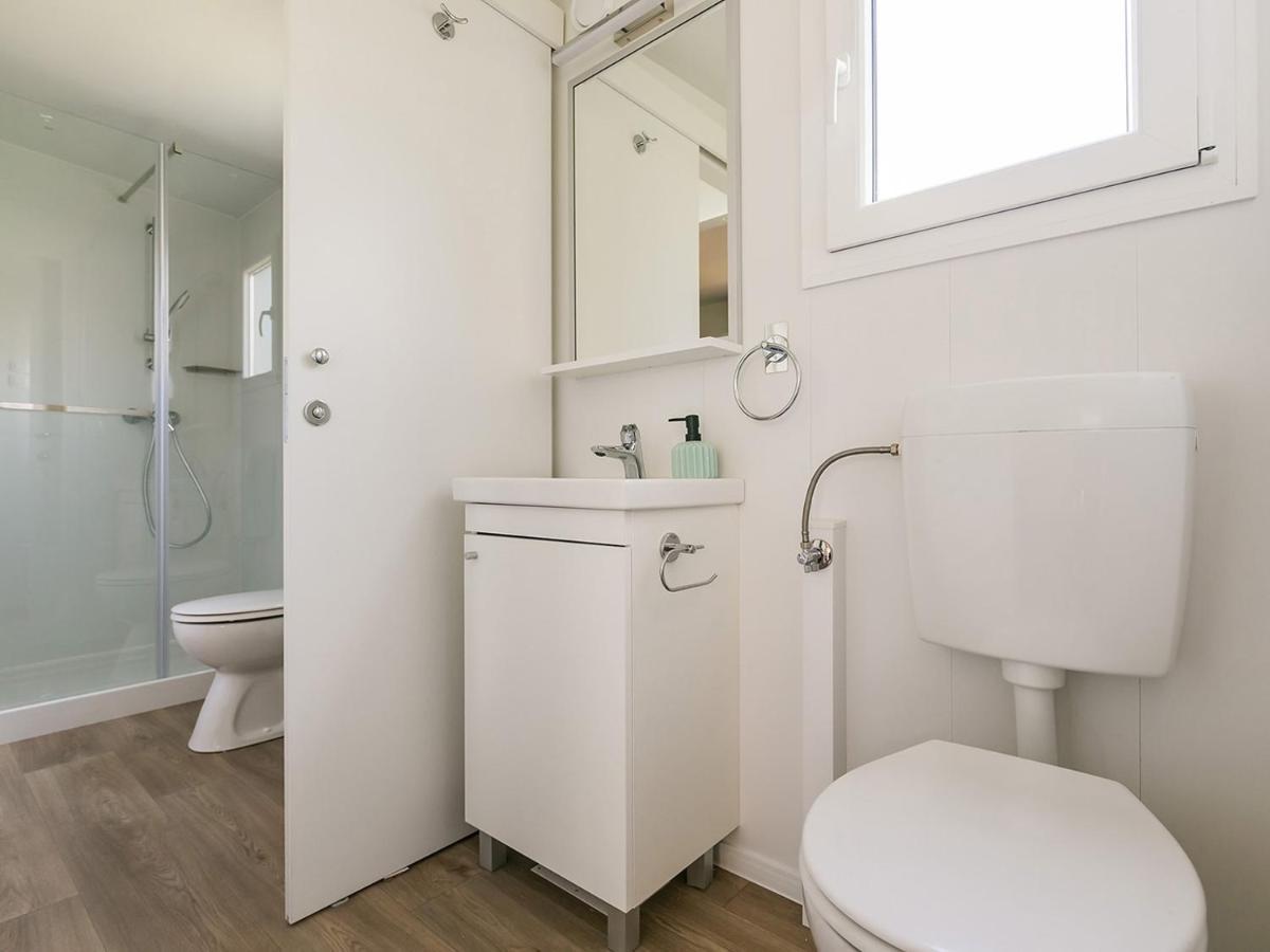 Adriamar Mobile Homes In Camping Park Umag Bagian luar foto