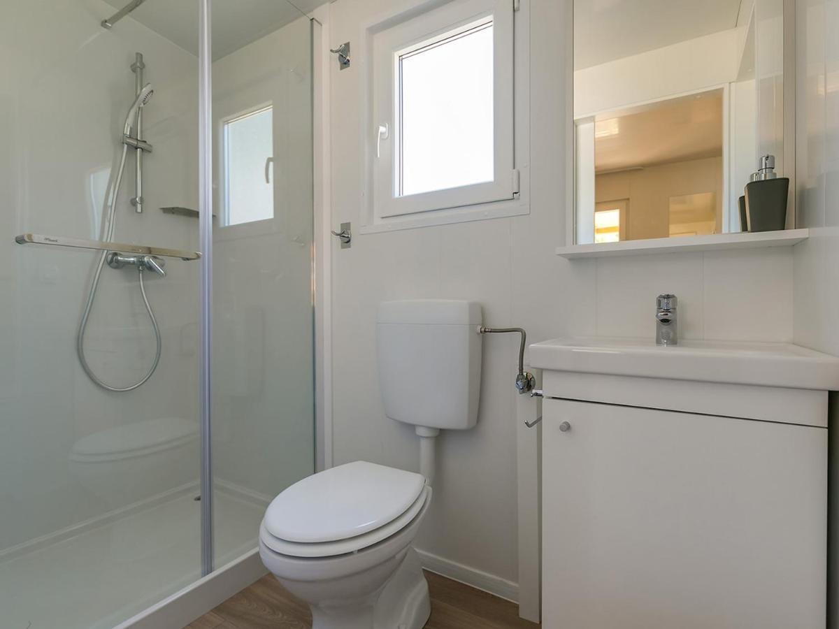 Adriamar Mobile Homes In Camping Park Umag Bagian luar foto
